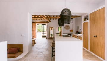 Resa Estates finca sale koop ibiza Jorge interior kitchen.jpg